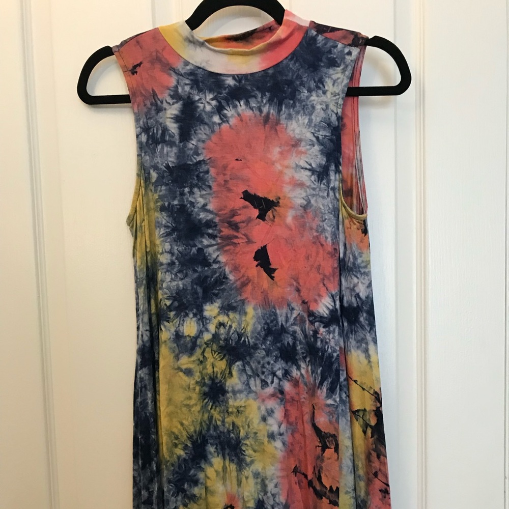 Brand New/w tags boutique tunic